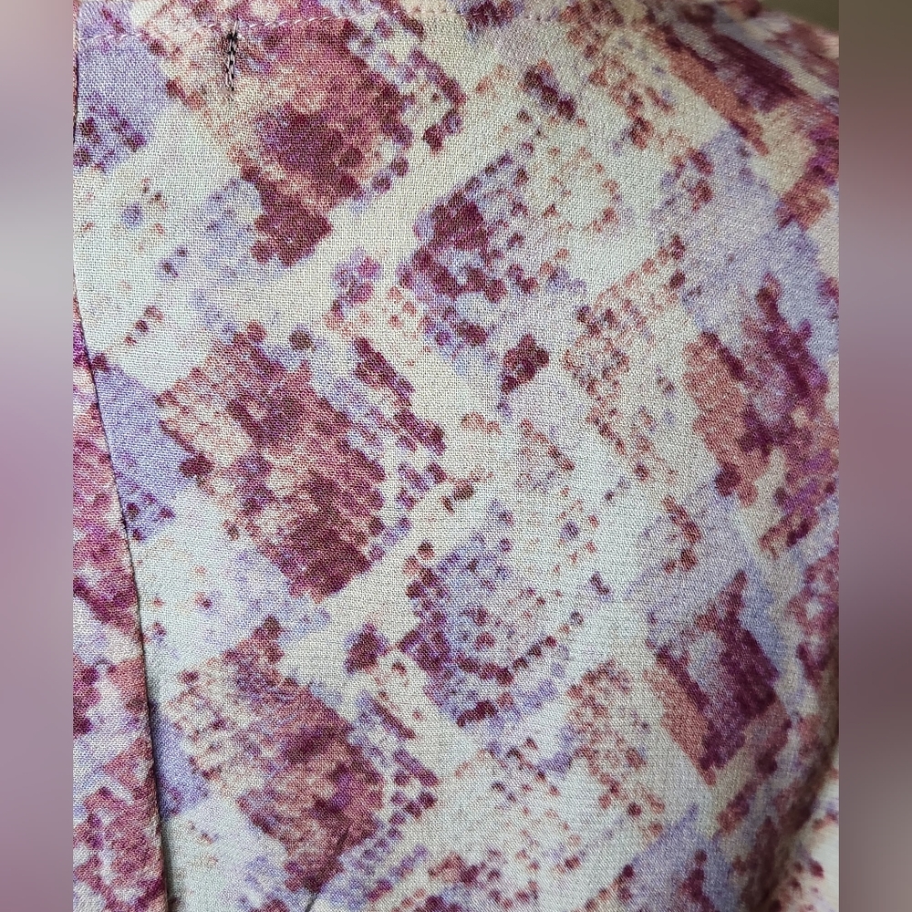 Dear John Thistle Shake Pink, Purple and Cream Short Sleeve Blouse. NWT - Picture 3 of 8
